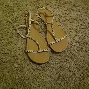 NWOT accented ankle sandals